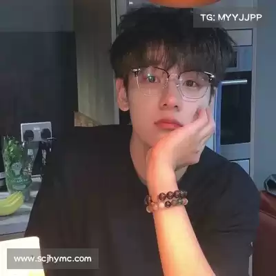 伏曼凤